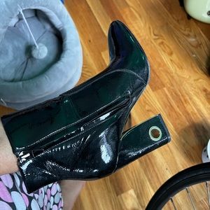 Black Patent Dolce Vita Ankle Boots Gold Hole Heel Cutout NWT